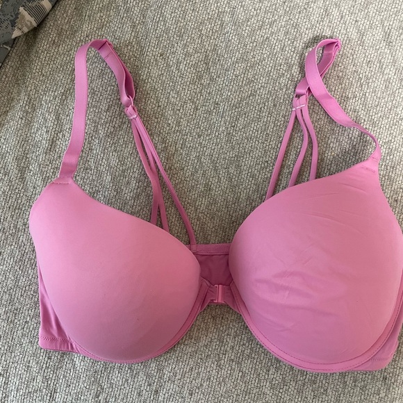 ✨PINK Victoria Secret Bra Size 38D - Picture 1 of 8